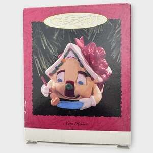 Hallmark New Home 1995 Sweeping the Welcome Mat Classic Ornament with Box